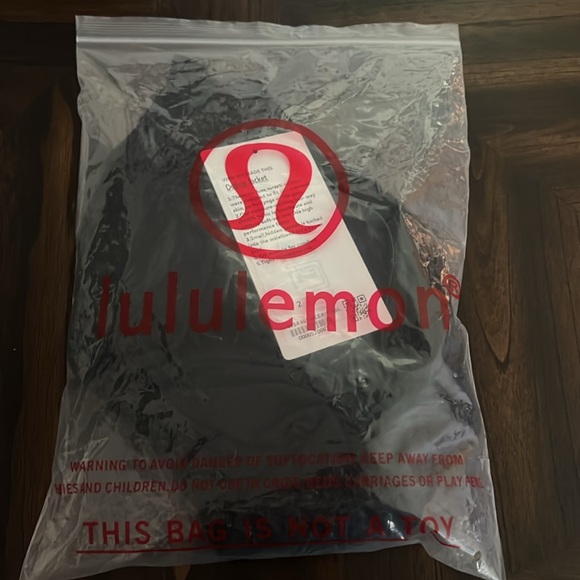 LULULEMON🖤JACKET - Picture 5 of 8